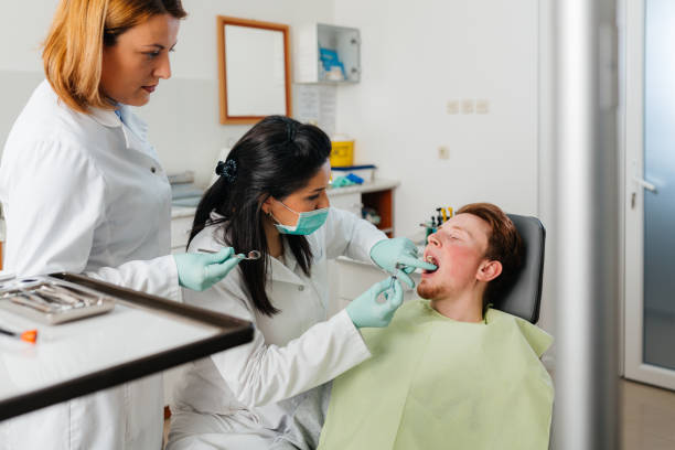 Best Pediatric Emergency Dentist in Florida, NY